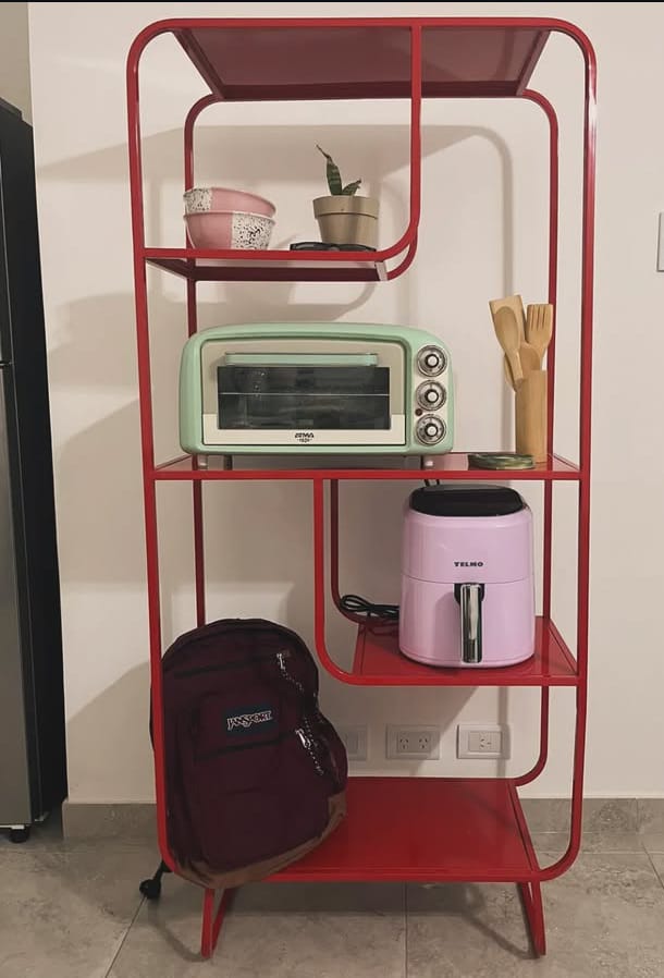 Mueble rojo